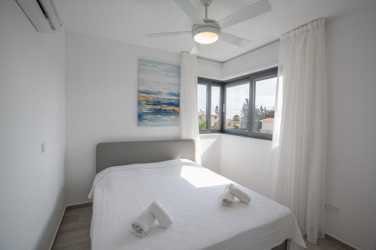 Colour Residences โปรทาราส ภายนอก รูปภาพ