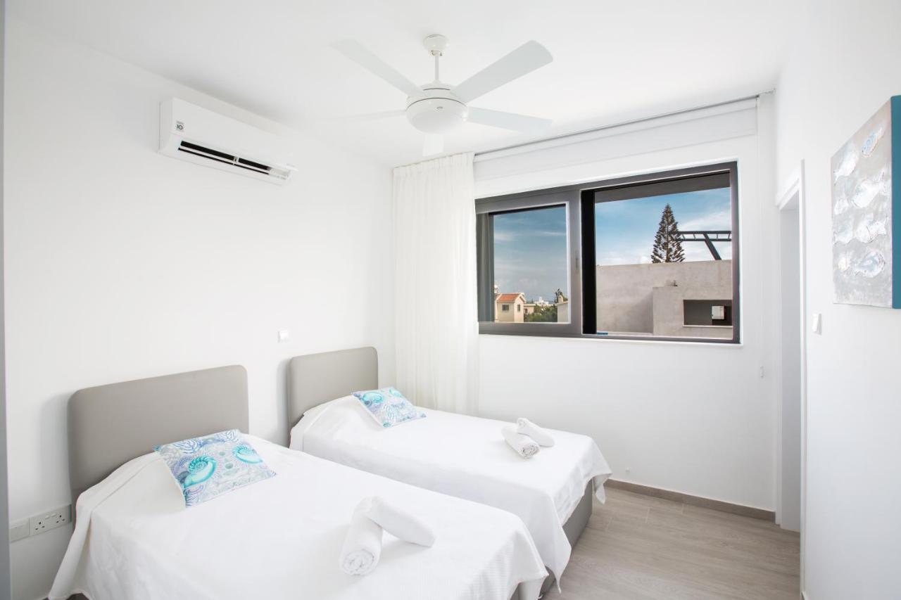Colour Residences โปรทาราส ภายนอก รูปภาพ